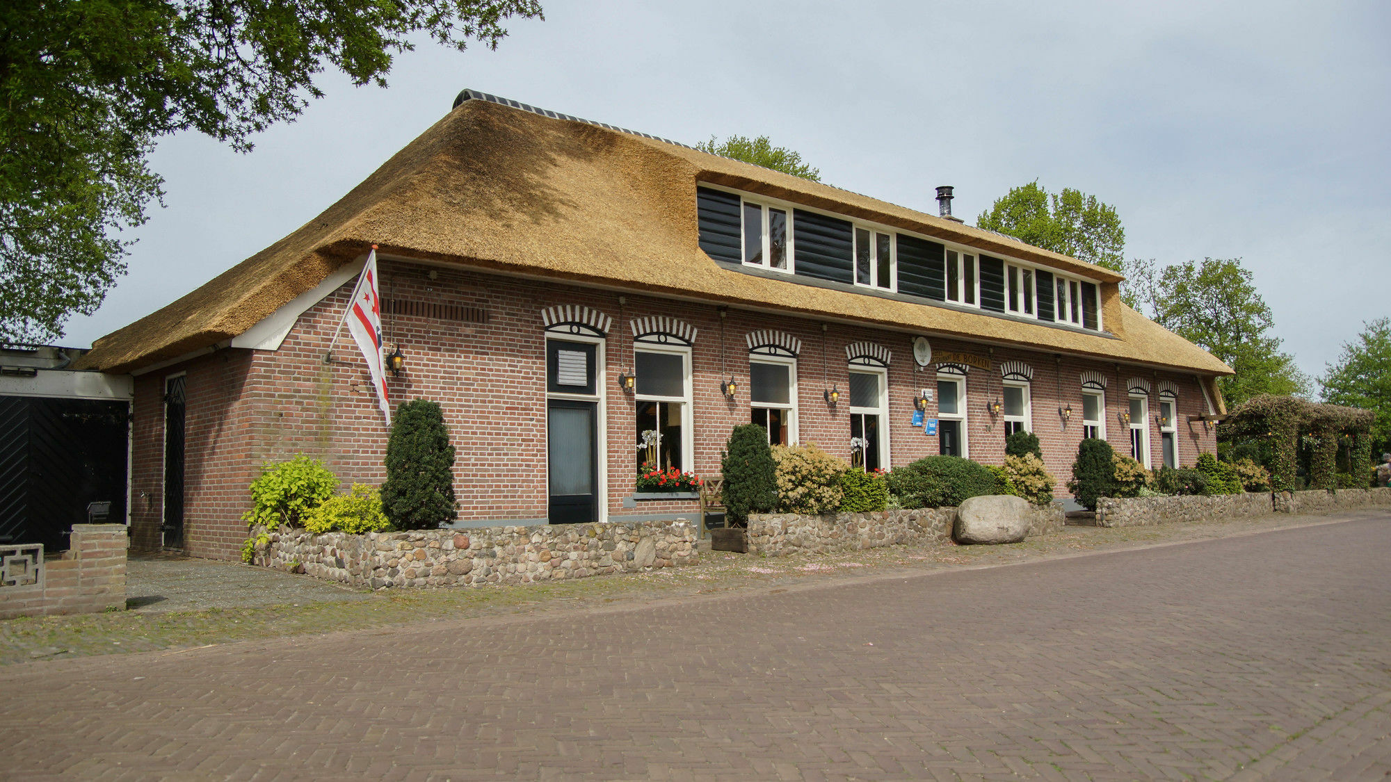 Fletcher Hotel-Restaurant De Borken Двингело Экстерьер фото